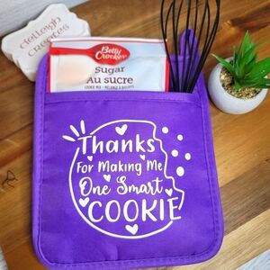 Teacher Gifts - Personalized Oven Mitt With Cookie Mix And Whisk